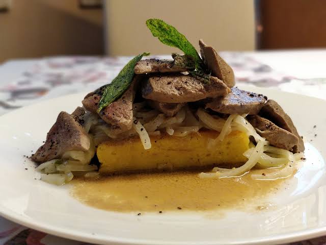 Fegato alla Veneziana